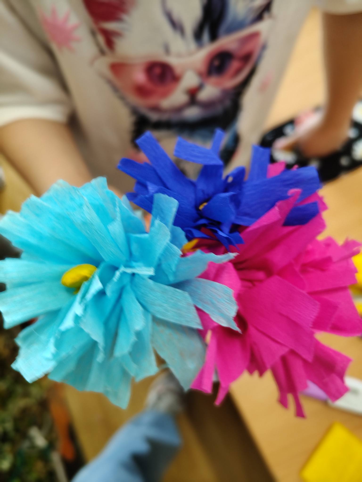 Uczennice klasy 2 wzięły udział w wyjątkowych warsztatach tworzenia palm wielkanocnych 4